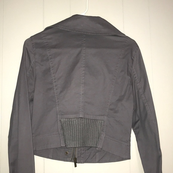 Light weight Fall Spring Crop Jacket - Picture 4 of 5